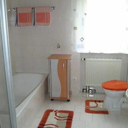 아파트 Ferienwohnung Gerl 발드사센